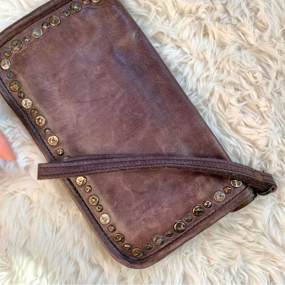 Western Studded Leather Zip Wallet Wristlet Handbag